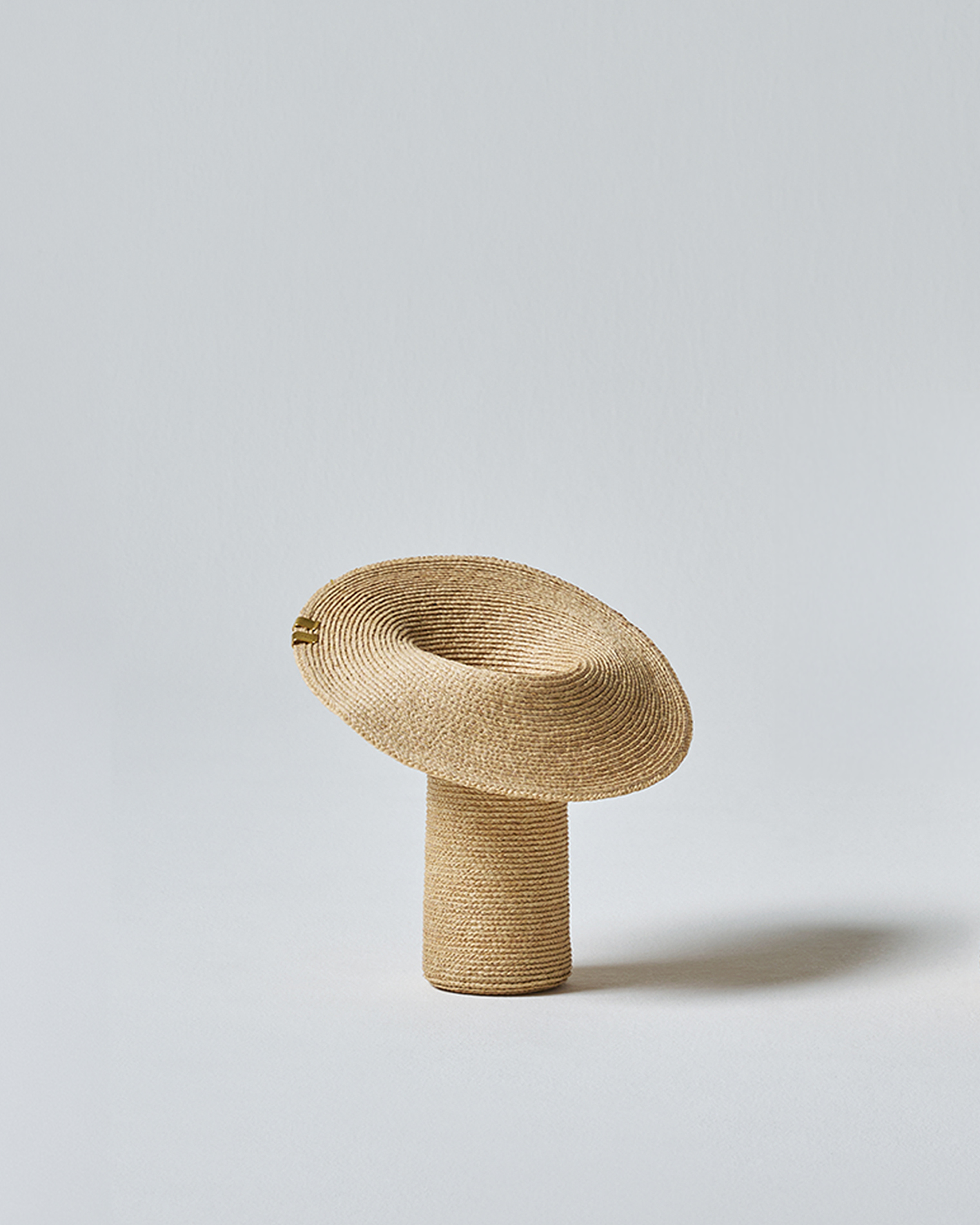 Lapel Raffia - Natural / S