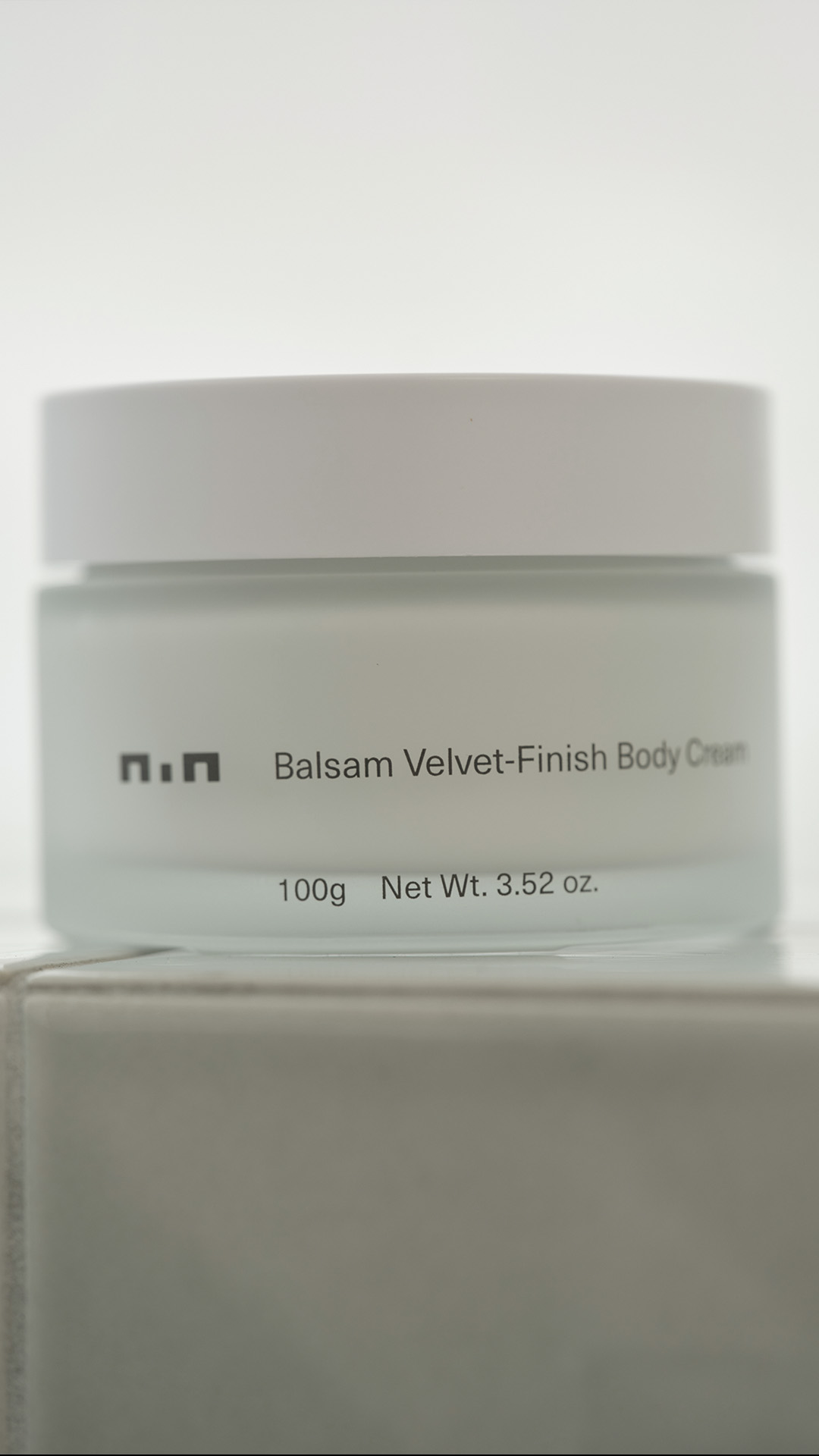 Balsam Velvet-Finish Body Cream